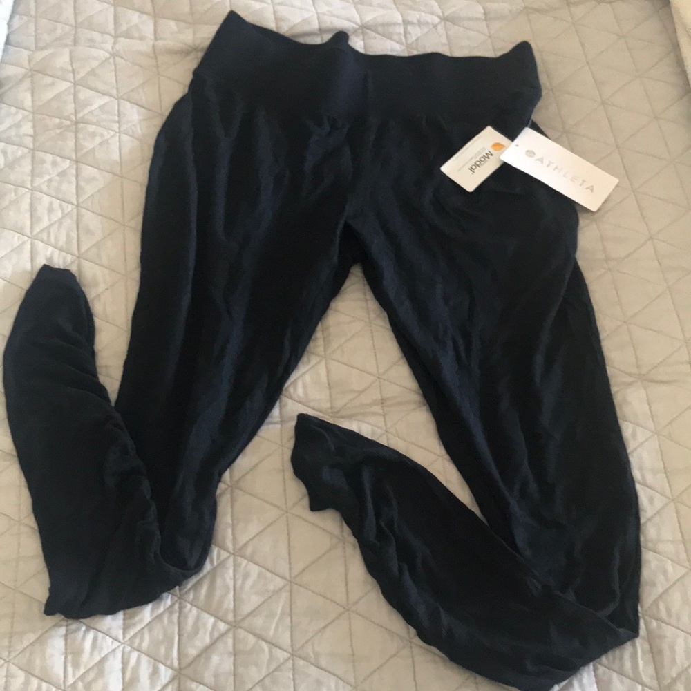 NWT ATHLETA RESTORE SLIM ROUCHED YOGA PANTS